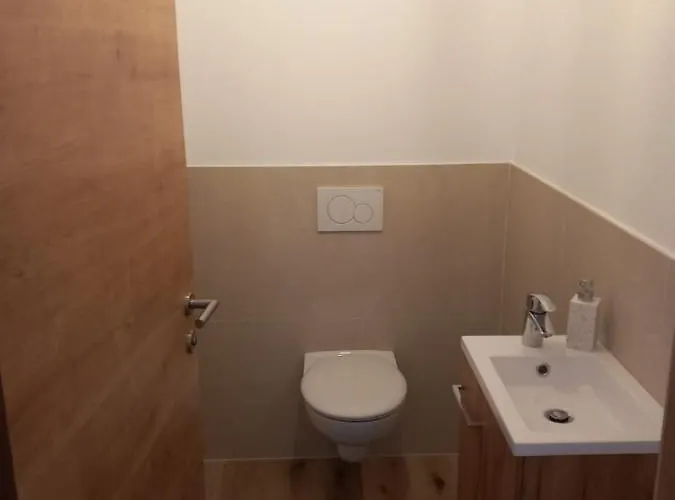 Feriennest Ossiachersee בודנסדורף